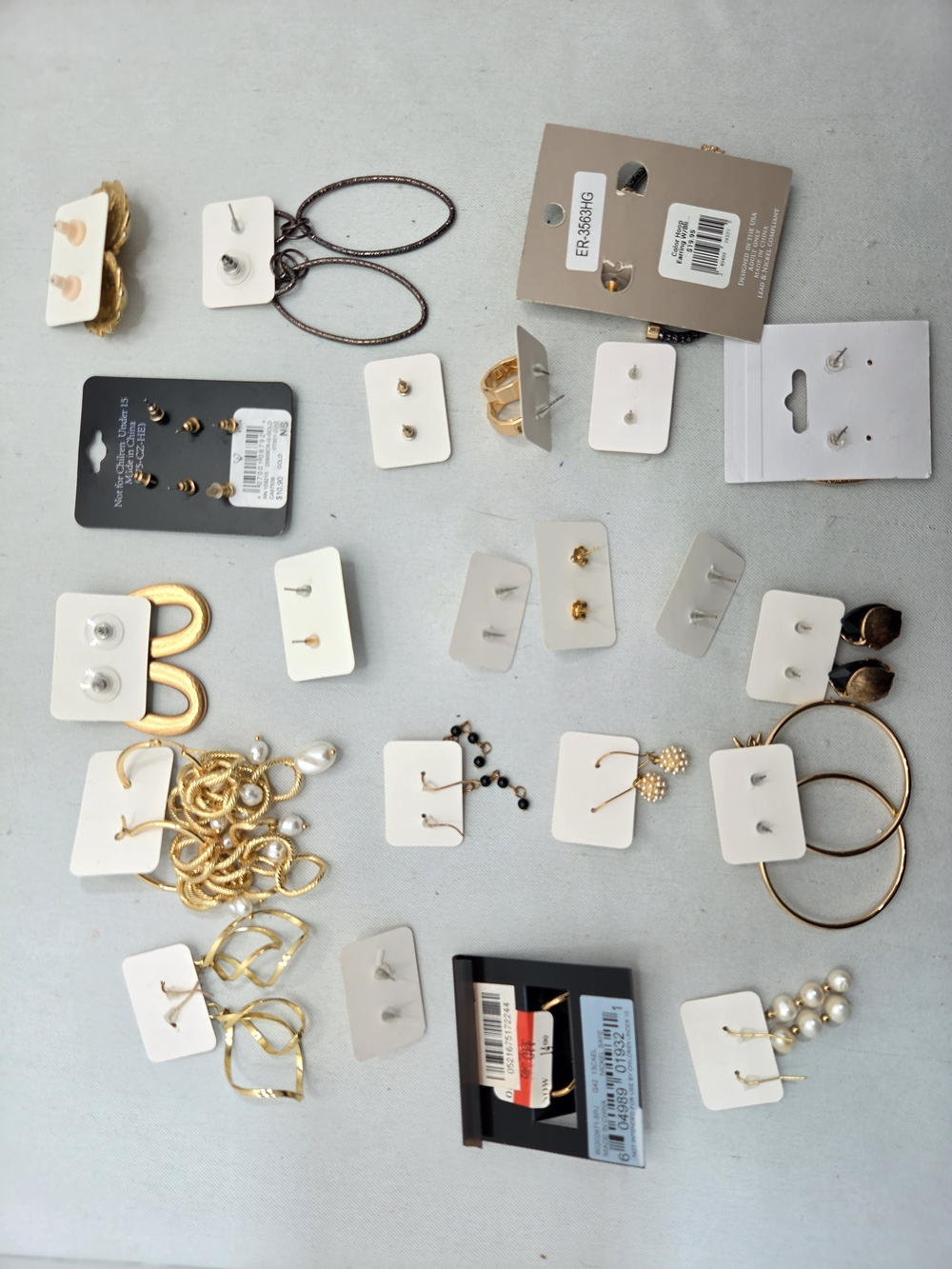 HUGE ​52pc Vintage & Modern Jewelry Lot CHICO'S TALBOTS ANNE KLEIN Necklaces Ear - Picture 11 of 15